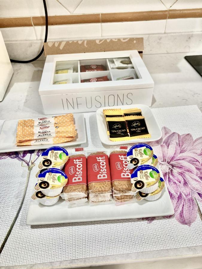 Apartamentos Nuria 19 格拉纳达 外观 照片